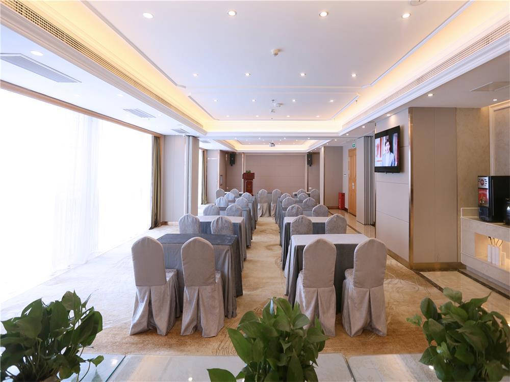 Vienna International Hotel Yantai Changjiang Road Xingyi Square Branch Kültér fotó